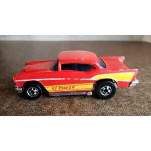 VTG Hot Wheel ’57 CHEVY RED FLYING COLORS SERIES 1:64 BLack Wall 9638 Hong Kong